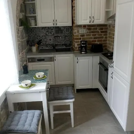 アパート Old School Kaštela