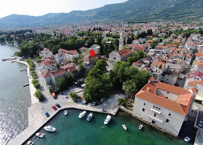 Old School * Kastela