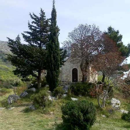 Old School Apartman *